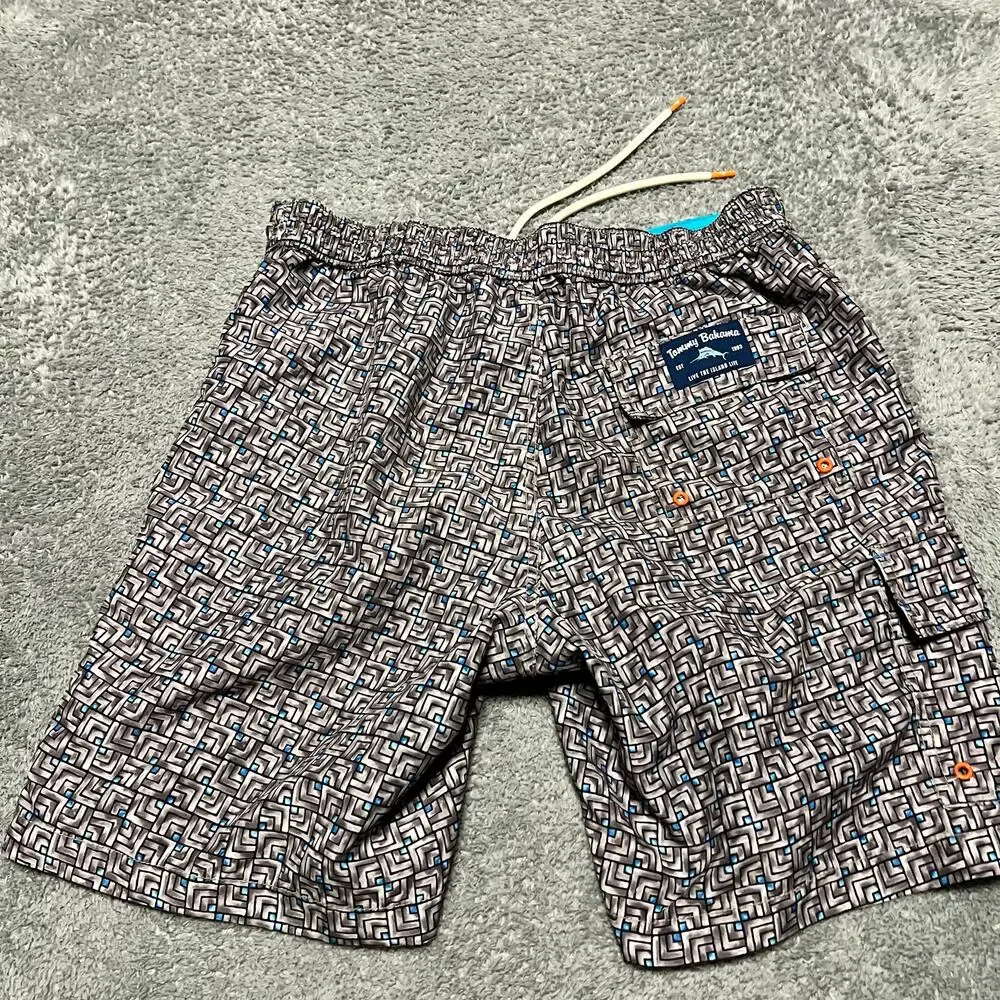 Tommy Bahama tommy bahama